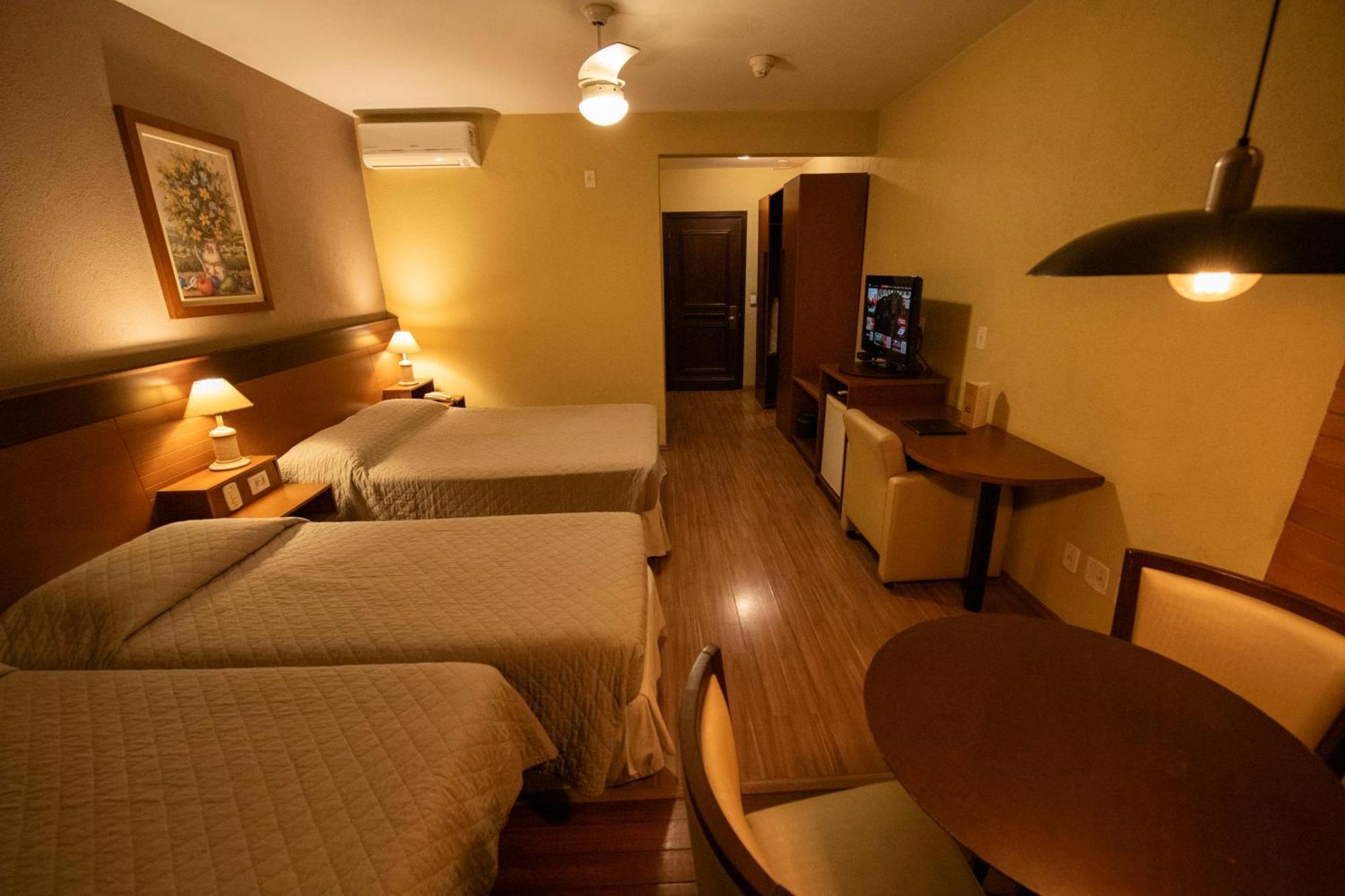 Hotel Serra Nevada Канела Экстерьер фото