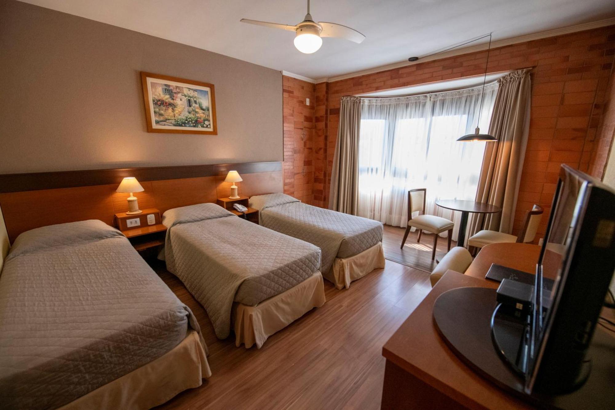 Hotel Serra Nevada Канела Экстерьер фото