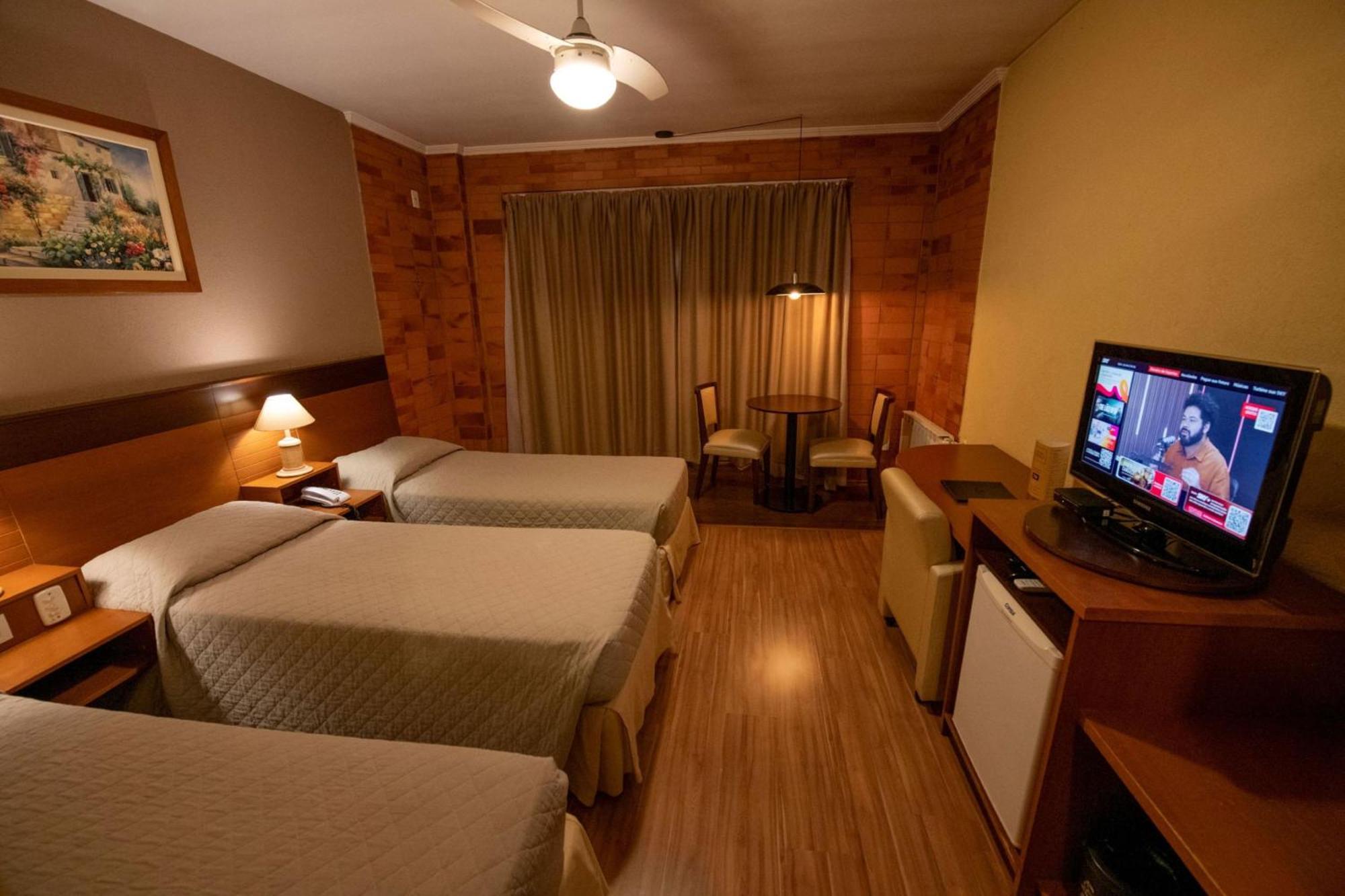 Hotel Serra Nevada Канела Экстерьер фото