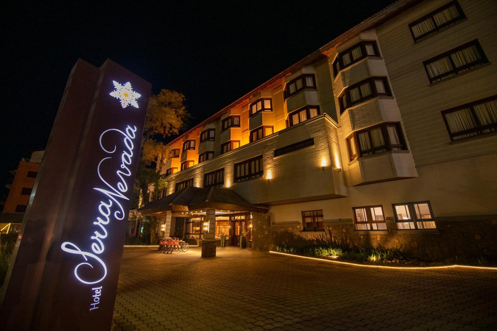 Hotel Serra Nevada Канела Экстерьер фото