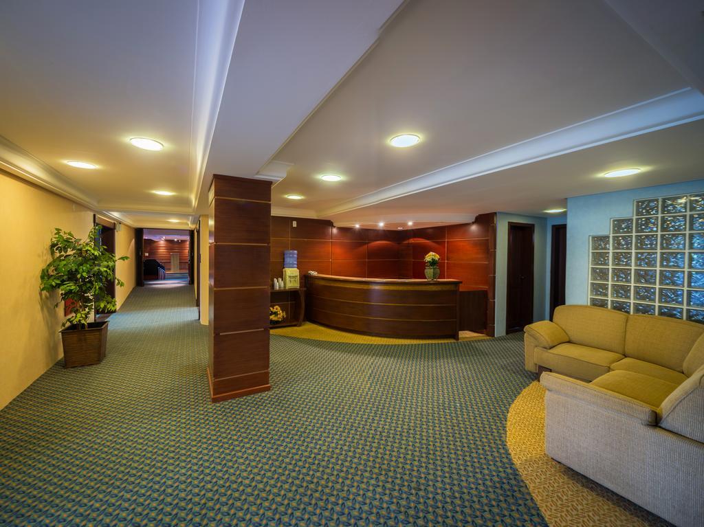 Hotel Serra Nevada Канела Экстерьер фото